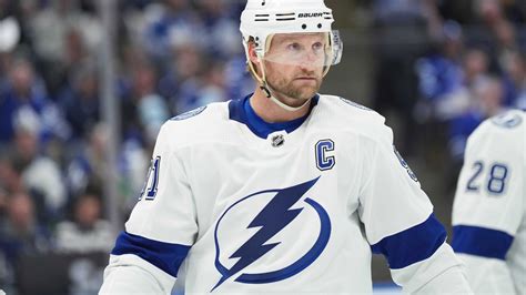 Lightning captain Steven Stamkos to miss his 2nd straight game with lower boy injury