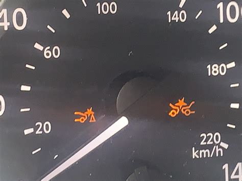 The yellow exclamation point close to the center of the odometer looks like an exclamation point surrounded by parentheses. This light means you should check your tire pressure. Once you have checked the air in the tires and remedied any issues, push the "Set" button on the dashboard. The light should disappear. May 04, 2019 •.. 