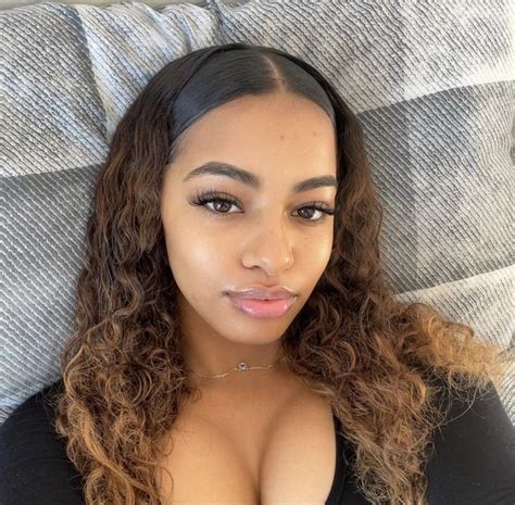 Lightskin sexy porno. .  ...