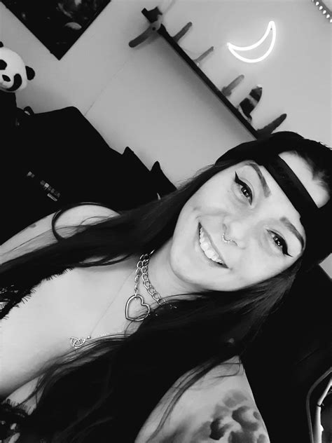 Lightsnikki Leaks 😈 [SEX VIDEO]
