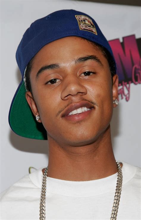 Lil Fizz was born on November 26, 1985 in New Orleans, LA. B2K’s second album Pandemonium! featured P. Diddy on the song “Bump, Bump, Bump.”. He grew up in New Orleans, where his Creole heritage played into his music. Scroll below and check our most recent updates about Lil Fizz Net Worth, Salary, Biography, Age, Career, Wiki.. 
