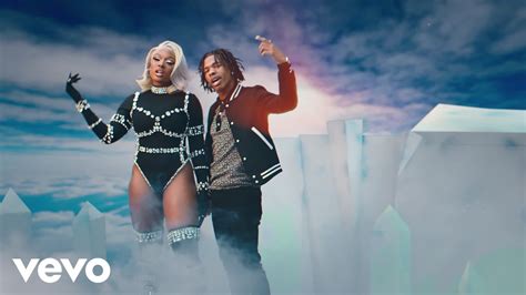 Lil Baby ft Megan Thee Stallion - on Me Remix - Official