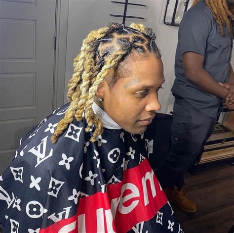 Lil durk dread styles. Lil Durk, Young Chop and Chief Keef dreads have influenced an entire generation of rappers to permanently transition to this hairstyle due to the Chicago street culture. King Von Dreads being a … 