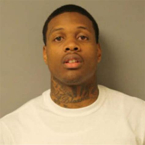 Lil durk mug shot. Jun 15, 2019 · Lil Durk’s checkered past might complicate his current case. He was arrested on a weapons charge back in 2011 and sentenced to three months in jail. He was released on bond but ended up serving ... 