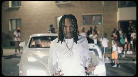 Lil durk snitch on king von. After beginning to rap in 2018, King Von caught the interest of Chicago flagbearer, Lil Durk, and was welcomed into the Only the Family collective. Following up to his early single "Problems ... 