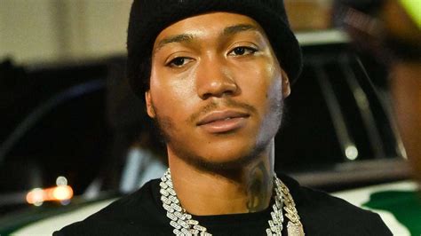 Lil meech bmf age. Published on: Oct 3, 2023, 6:00 PM PDT. XXXTENTACTION 's ex-girlfriend Geneva Ayala has sparked dating rumors with Lil Meech after she was spotted wearing his chain. Taking to Twitter in a since ... 