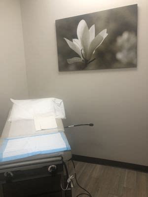 Lilac ob gyn. At Lilac OB/GYN, I am firmly committed to providing patients with a personal, professional experience based on mutual respect and trust. Education. University of Health Sciences … 