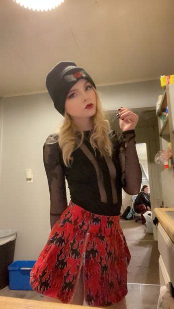 Lilbrattyquinn Leaks +18 35 Pics