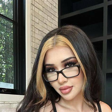 Liliana Hearts Only Fans