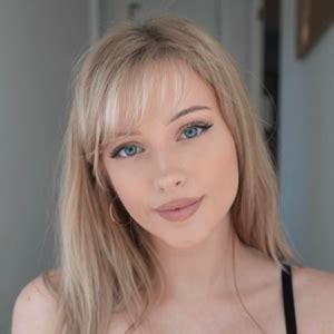 Lilly_Bloomes Onlyfans Leak