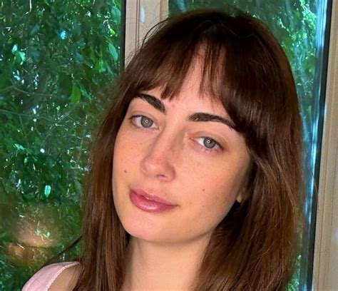 Lily Alcot Onlyfans Leak