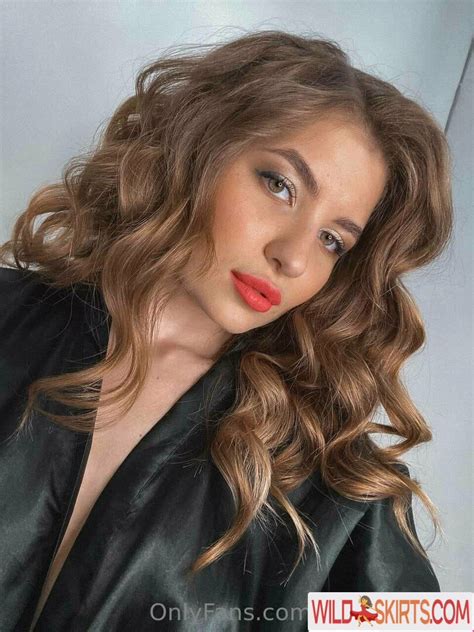 Lily_Lilylu Onlyfans Leak [HD] 115 Photos