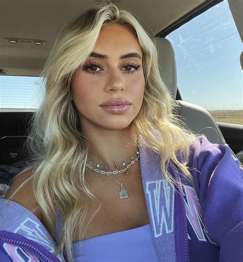 Profile picture of Lilyan Aufderhar