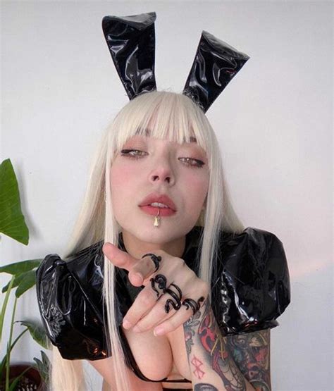 💋 [SEX VIDEO] Lilyonkou Onlyfans Leak