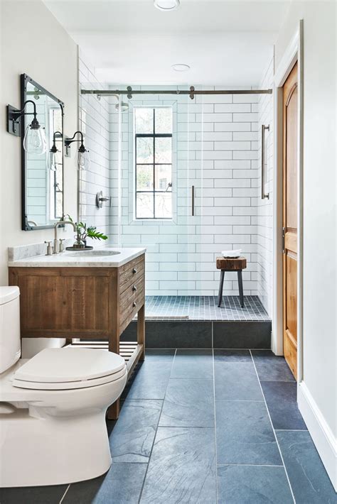 Limestone Floor Modern Bathroom Ideas - Houzz