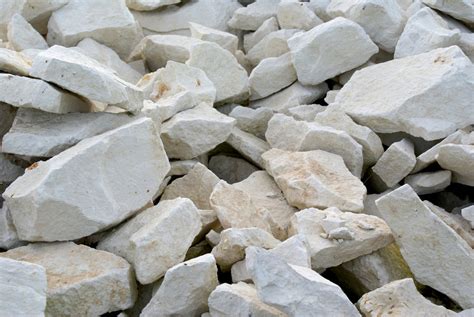 Limestone material. Dry bulk limestone is typically applied using fertilizer spreader trucks. Liquid lime is a combination of very fine limestone in water with 1 to 2 % clay to form a suspension that is about 50 to 60% solids. The material is typically spread using a tank truck equipped with a boom and high-volume nozzles. 