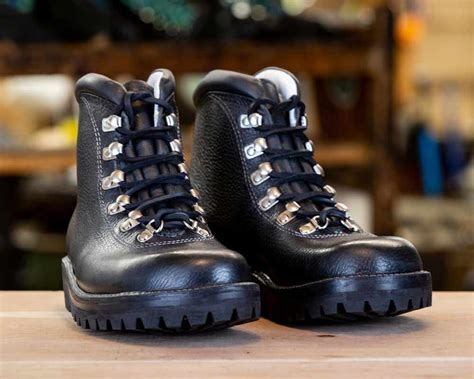 Limmer boots. In 1939 a German-born shoemaker named Peter Limmer got the first U.S. patent for a “ski boot”—a stiff, square-toed leather shoe made to order. Today, gray-bearded Peter Limmer III hammers ... 