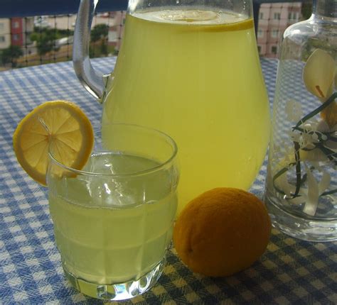 Limonata yapımı kolay