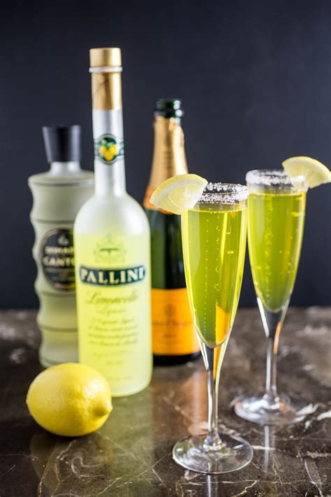 Limoncello cocktails. The Italian 75 cocktail is a delicious cocktail that is bubbly, elegant and easy to make. This gin-based cocktail is inspired by a French 75, but uses Prosecco, limoncello liqueur and gin. With a fresh lemon peel garnish, this simple but delicious drink fits in on any occasion. 