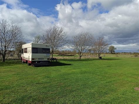 Lincoln - Navenby Lane Farm - The Camping and Caravanning …