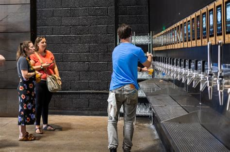 Lincoln Tap self-serve taproom opens in Royal Oak, one of state’s …