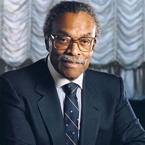 Lincoln alexander race/background