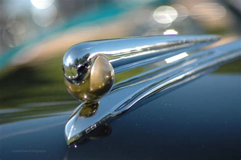 Lincoln continental hood ornament. .  ...