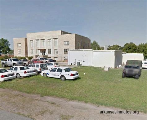 Lincoln county jail phone number.  &larr; Back to Divisions and Units. N...