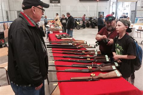 Lincoln ne gun show. Sunday: 9:00am - 3:00pm. Admission. General: $10.00. Description. FEATURING a Firearms Laser Training Simulator. The Council Bluffs Gun Show will be held next on Jun 21st-23rd, 2024 with additional shows on Oct 18th-20th, 2024, in Council Bluffs, IA. This Council Bluffs gun show is held at Westfair Fairgrounds and Ampitheater and hosted by Marv ... 