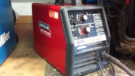 Lincoln sp-100 wire drive assembly. Weld-Pak 140 Amp MIG and Flux-Core Wire Feed Welder, 115V and Galaxsis Auto-Darkening Variable Shade Welding Helmet. (726) $631. . 80. /bundle. The Lincoln Electric Weld-Pak 100 Wire Feed Welder MIG Conversion Kit has a gas regulator for argon and argon-blend gases. This kit is designed to convert the Weld-Pak 100HD from a flux … 