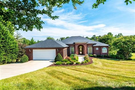 Lincolnton homes for sale. Things To Know About Lincolnton homes for sale. 