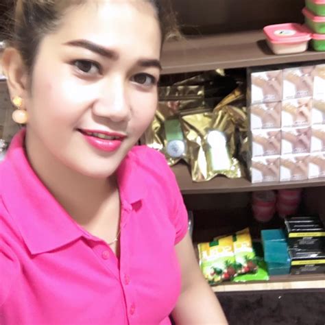 Linda Daniel Whats App Phnom Penh