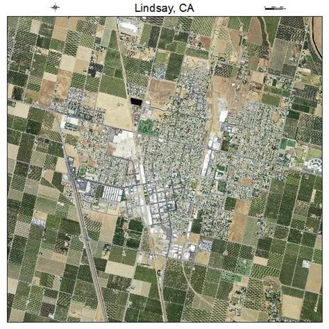 Lindsay, California map with satellite view - World Clock