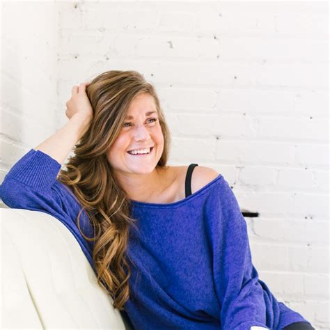 Lindsey bomgren net worth. 422K Followers, 3,623 Following, 4,226 Posts - Lindsey Bomgren (@nourishmovelove) on Instagram: "Mom of 3 Littles | Quick + Effective Home Workouts Want to know which of my Free Workout Plans is best for you? DM me: QUIZ" 
