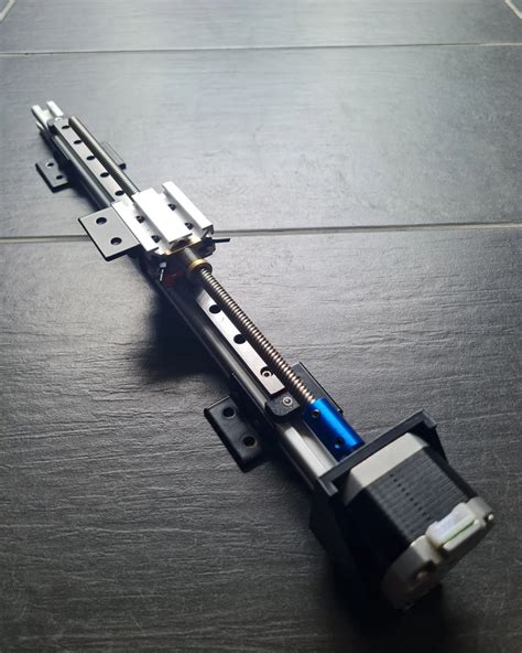 Linear actuator stl.  However, this model doesn't include its lead screw (ba...