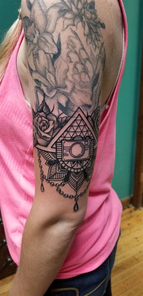 Linework The Golden Scale Tattoo