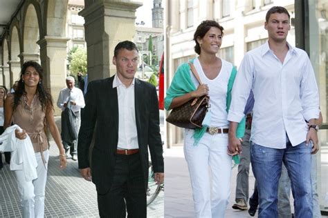 Linor abargil and sarunas jasikevicius