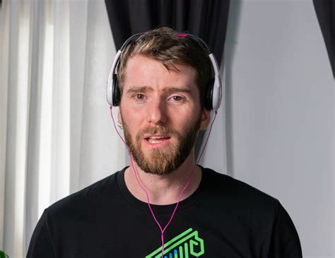 Linus Tech Tips on Twitter