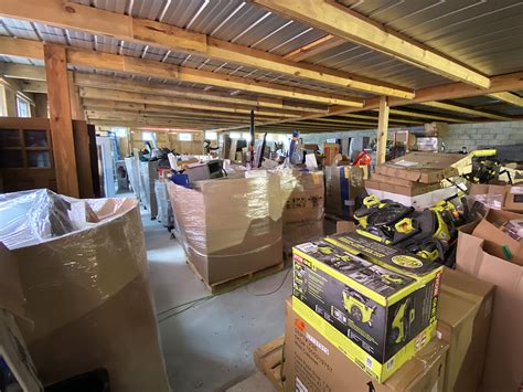 The 10 best stores to buy liquidation pallets in Florida, this list will help you get an amazing discount on your favorite brands while providing the great service they’re known for.. 