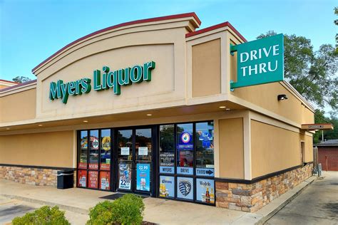 Liquor store donna tx. Jose S. said "Newest Mega Liquor Shop in town! These guys are huge, I spent about 30 minutes going through their beer selection, it's huge! ... 1009 W Expwy 83 Donna ... 