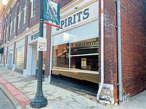 Top 10 Best Liquor Stores in Vincennes, IN 47591 - April 2024 - Yelp - Cardinal's Liquor, Fort Knox Liquors, Knox County Beverage Company, Par T Pac Store, Hank's Package Liquor Store, Lawrenceville Drive-In Package Liquor Store, Frank's Party Supply, Bicknell Package Liquor Store. 