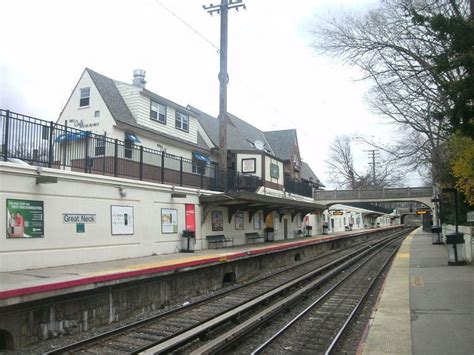 The 7:19 a.m. train from Port Washington will operate express from Great Neck and arrive at Penn Station at 7:54 a.m. (this train formerly operated to Grand Central Madison) To accommodate customers, the 7:02 a.m. train from Great Neck will make added stops at Little Neck (7:05 a.m.) and Douglaston (7:07 a.m.) and arrive at Penn Station at 7:40 ...