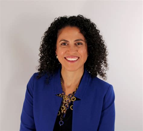 Lisa Flores Profile