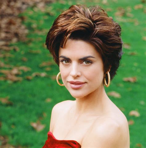 Lisa rinna lips. Apr 5, 2022 · Lisa Rinna is known for her iconic hair and big lips. Before being cast on The Real Housewives of Beverly Hills, Lisa Rinna was a star. She played Billie Reed on Days of our Lives and has reprised ... 