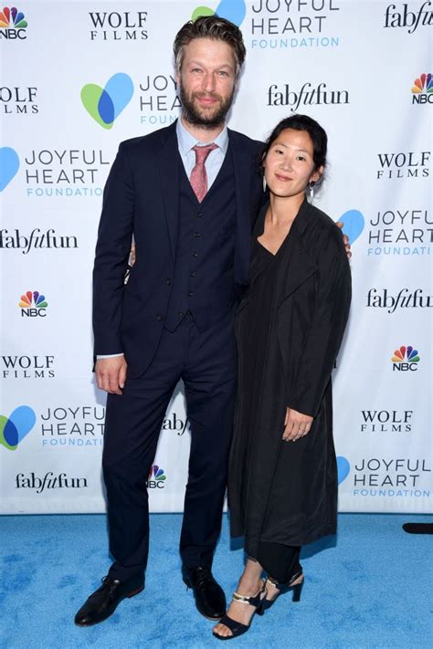 As of 2021, Peter Scanavino is 41 years old and happily married. Lisha Bai, his girlfriend, and he have tied the knot. Lisha works as a postwar and contemporary artist. She is the creator of the Studio Archive Project as well. Photo: Peter Scanavino With Her Wife, Lisha Bai.(Source: Instagram @peterscanavino). 