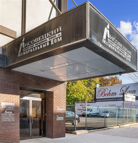 Lisovetsky funeral home staten island. .  <a href=https://findlamp.ru/oh2fg3v/bass-gui...