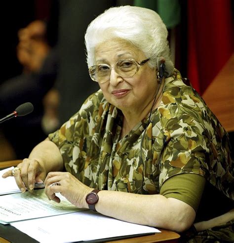 List 2 qualifications of frene ginwala