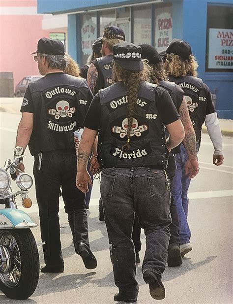 Nov 11, 2022 · The Outlaws Motorcycle Club was founded in 1935 at a Route 66 bar in McCook and later moved into Chicago, according to the group’s online history, spreading to become one of the country’s ... . 