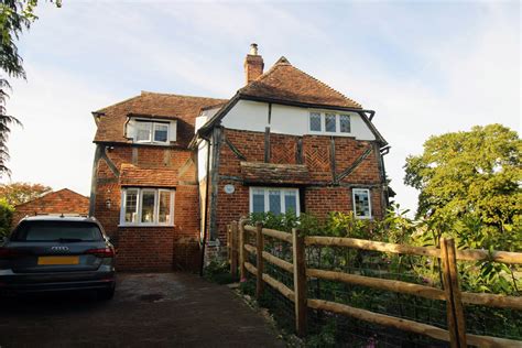 Listed Buildings in Bearsted, Maidstone, Kent