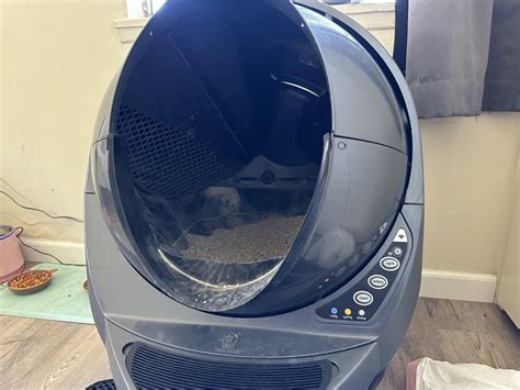 Litter robot stuck on cycling. Our litter robot was Flashing Yellow Slow & Fast, then Fast Flashing Blue despite being empty and lastly just Random Lights. Watch for the solution to this, ... 
